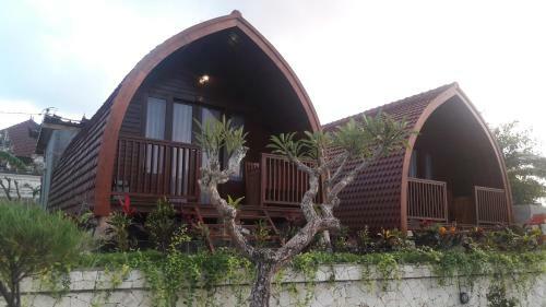 Hostal Bamboo Bungalows