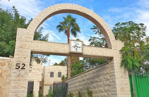La Finca ? Luxury Suites Hotel ?