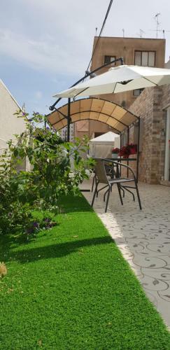 Shahal Apartments