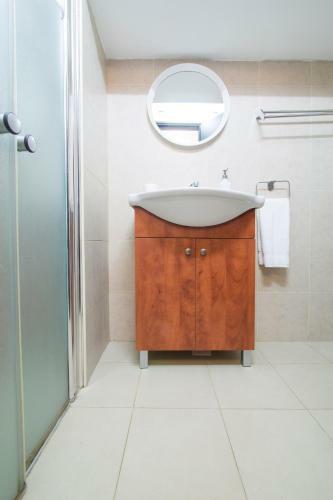 Apartamento Ben-gurion Hostel Beer Sheva By Domus