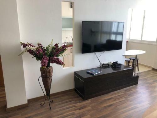 Sky Home Apartment Jabotinsky 8
