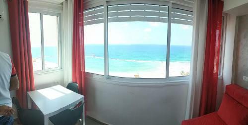 612 Apartment On The Beach