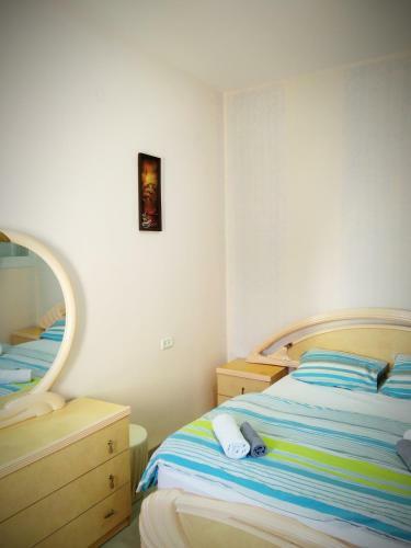 Apartments S&l Near The Rambam And The Sea