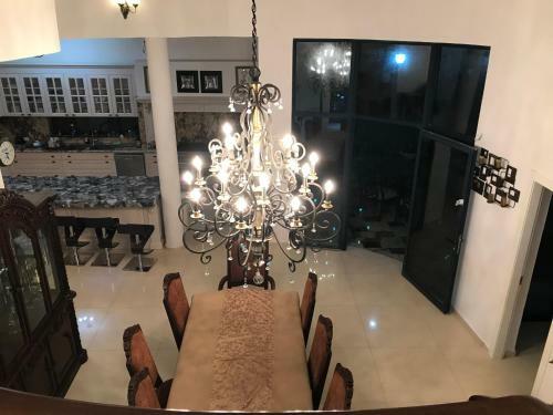Villa Vila Manor