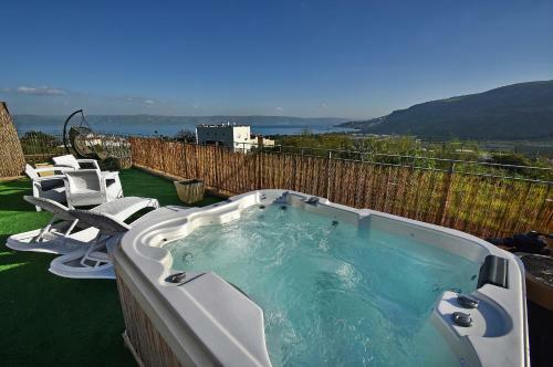 Or Kinneret Villa