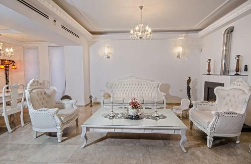 Hotel White House Villa