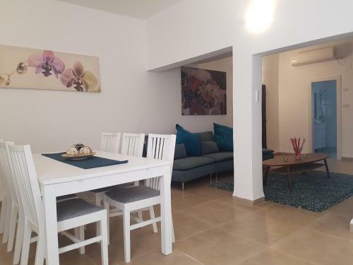 Apartamento ???? ?????- Avnei Hoshen