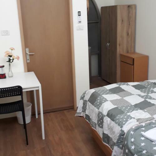 Hostal Royal Guest House