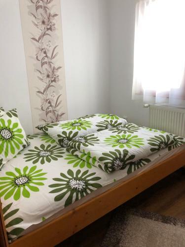 Hanga Guesthouse