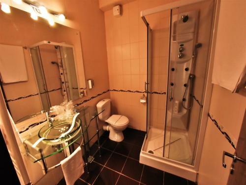 Hotel Magic Trivale