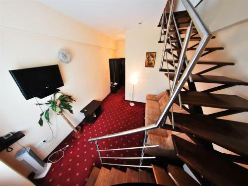 Hotel Magic Trivale