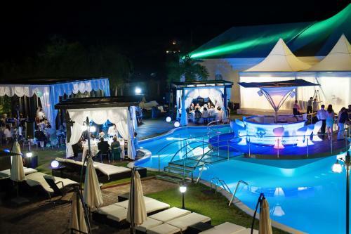 Hotel Magic Trivale