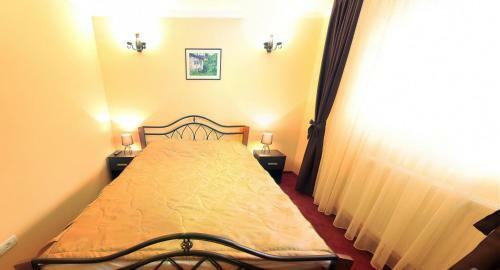 Hostal La Storia Guest House