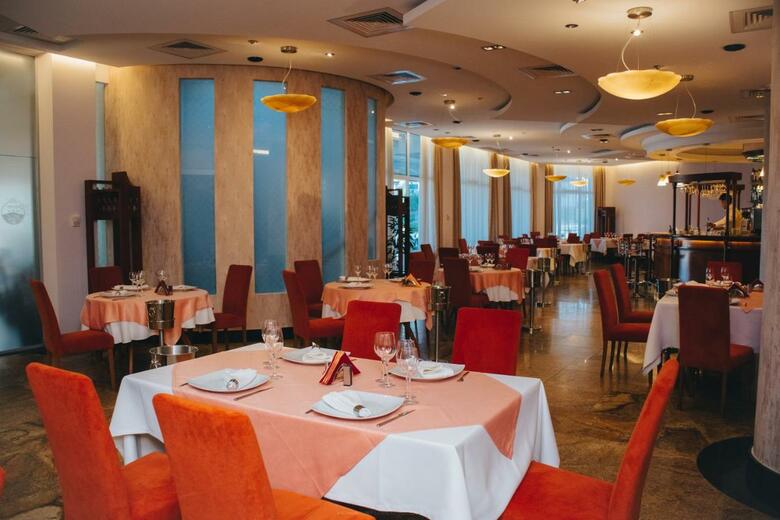 Celly Hotel