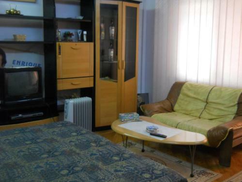 Hostal Pensiunea Cora