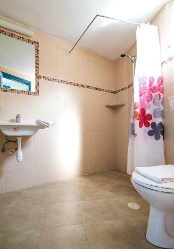 Jordan Valley Birding Lodge