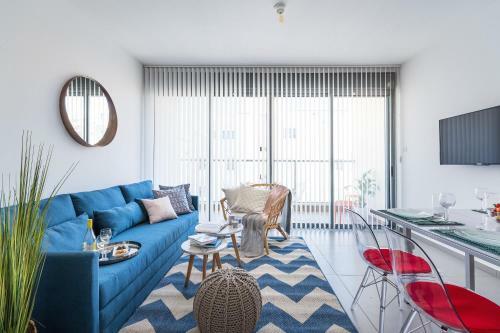Yona Hanavi Apartment