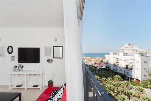 Apartamento Beautiful 3bd W/ Private Parking By Sea N' Rent