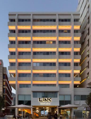 Link Hotel & Hub
