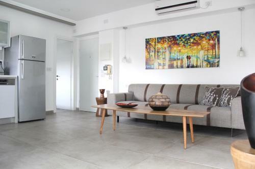 Apartamento Jean-jaur�s / Dizengoff 147 - 2 Bedrooms + Balcony