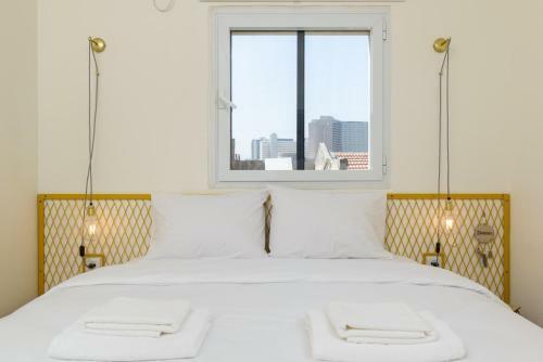 Luka 15 - By Beach Apartments Tlv