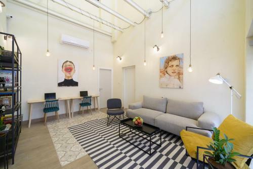Luka 15 - By Beach Apartments Tlv