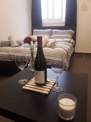 Nhe Rothschild Apartments