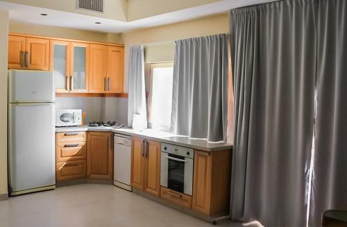 Yarden Sea Side Apartments