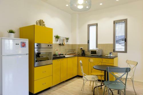 Apartamento Beachfront 52 By Tlv 2 Rent