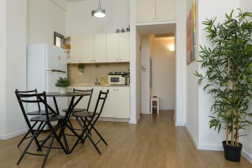 Apartamento Beachfront 52 By Tlv 2 Rent