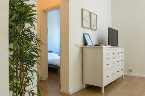 Apartamento Beachfront 52 By Tlv 2 Rent