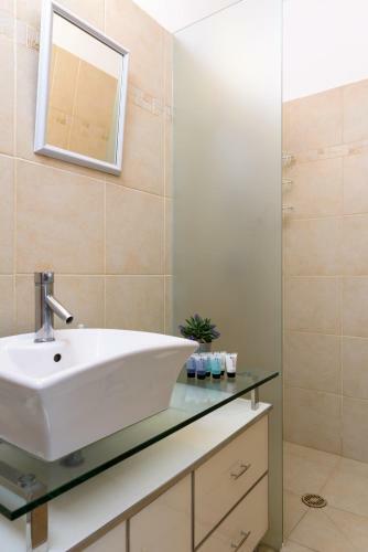 Apartamento Beachfront 52 By Tlv 2 Rent