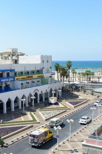 Apartamento Beachfront 52 By Tlv 2 Rent