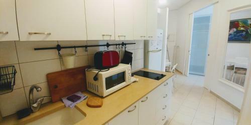 Begin19 Apartments & Hostel