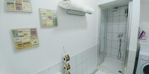 Begin19 Apartments & Hostel