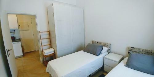 Begin19 Apartments & Hostel