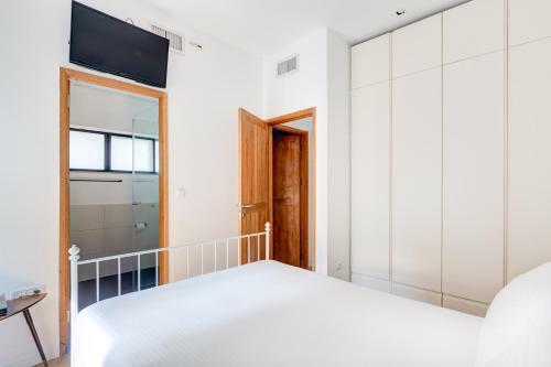 Tlv2rent Unique Dizengof Apartment