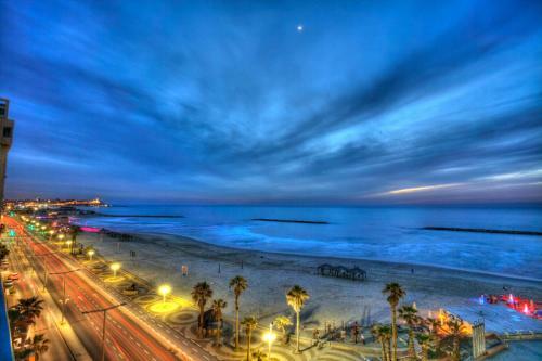 Sunset Beach Apartments