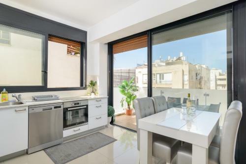 Beach Apartments Tlv - Exclusive