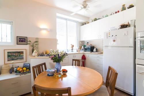 Ziv Apartments - Kyriat Sefer 19