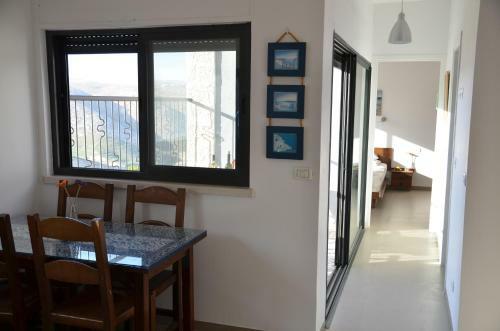 Desert Views Apartment