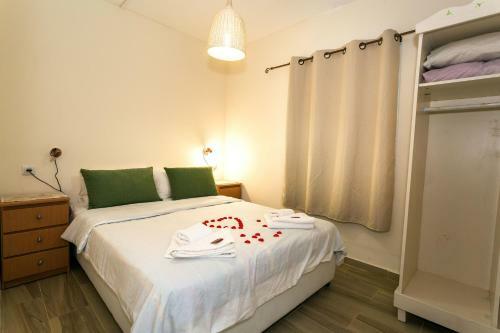 Hostal Etzel Tami Hospitality