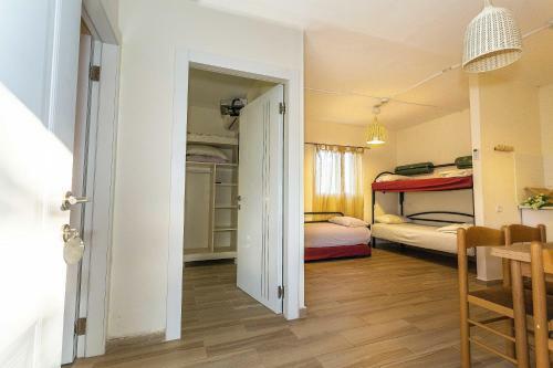 Hostal Etzel Tami Hospitality