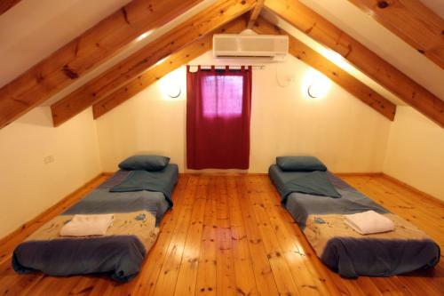 Lodge Cabins Tammuz
