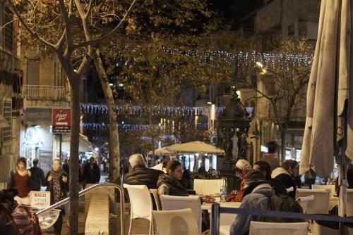 Apartamento Jonathan Hotel In Ben Yehuda
