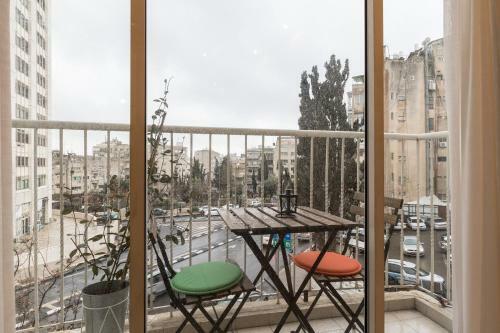 City Center Eliash Apartment
