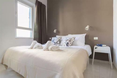 Royal George Apartment