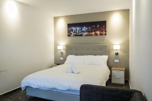 Lago Suites Hotel