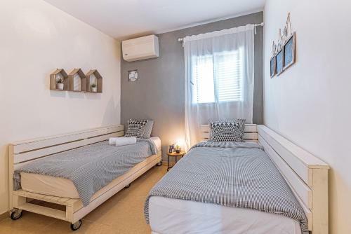 Mitzpush Premium Villa