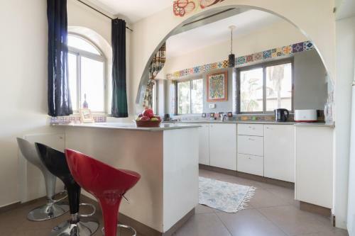 Apartamento The Elegant Yishai Suite